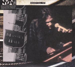 🇨🇦 Neil Young - Live At Massey Hall 1971 (CD+HDCD+DVD)